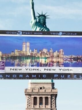 Vintage New York Panoramic Jigsaw Puzzle Twin Towers NEW
